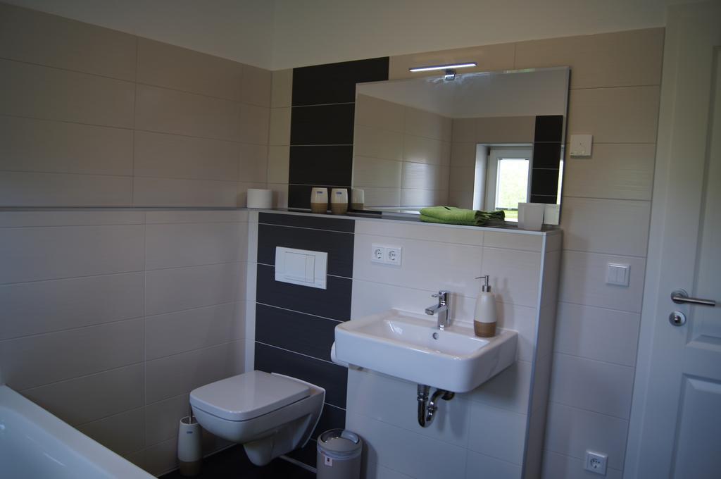 Ferienwohnung Markkleeberg Ost-See Bagian luar foto